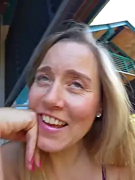 SkyelarSommer online show from February 6, 4:47 pm