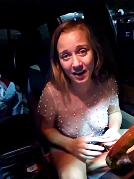 SkyelarSommer online show from March 2, 6:48 am