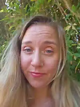 SkyelarSommer online show from March 19, 5:39 pm