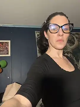 DominiqueX0 online show from February 9, 4:05 am