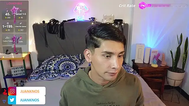 by pandora online show from September 27, 7:08 pm