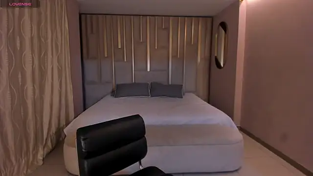 SunnyRivers online show from April 11, 4:00 pm