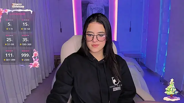 nathalie rivers online show from January 4, 3:50 am