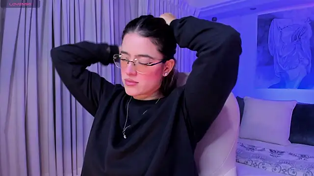 nathalie rivers online show from February 19, 11:28 am