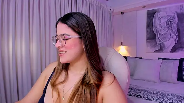 nathalie rivers online show from April 2, 11:19 am