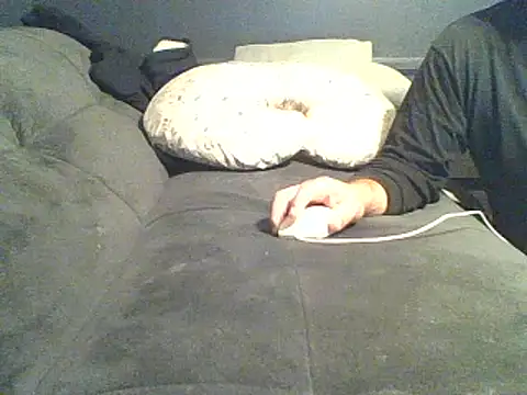 carlosxxx213 online show from May 3, 9:54 pm