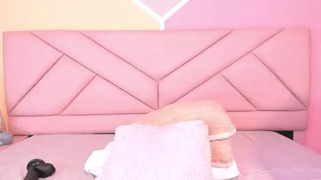 samantha stan online show from January 18, 11:33 pm