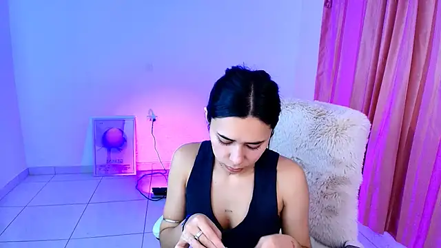 AmyOlimpo online show from February 12, 11:11 pm