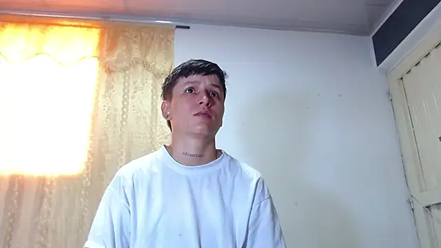 Tamarahryan online show from December 11, 5:48 pm