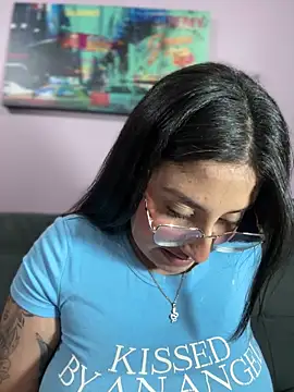 croftsmila online show from December 7, 4:42 am