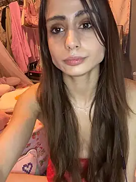 LaPetitechienne1 online show from February 16, 1:03 am