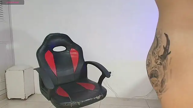 farichell online show from April 11, 10:03 pm