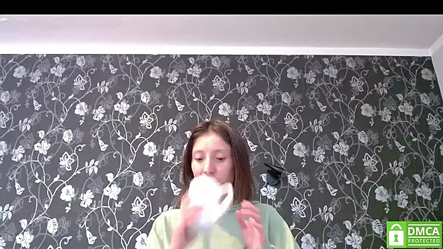 Sophi Cute online show from July 10, 11:13 am