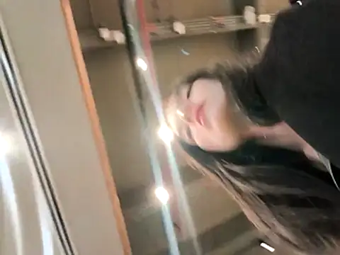 Sam Sara online show from March 30, 8:10 pm