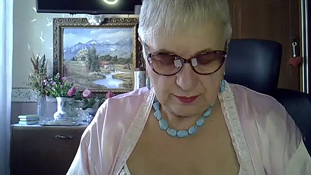 SweetCherry27 online show from September 14, 4:44 am