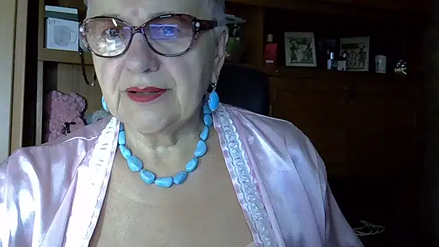 SweetCherry27 online show from September 23, 3:53 am