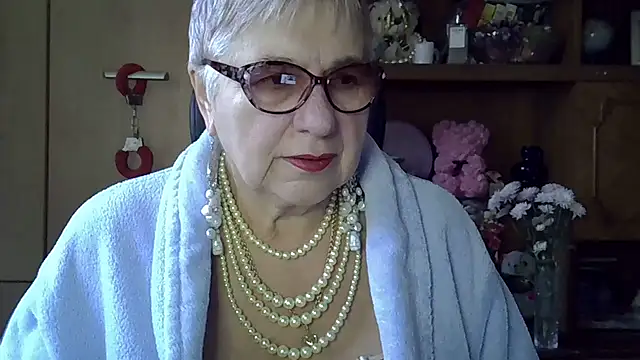 SweetCherry27 online show from October 14, 4:57 am