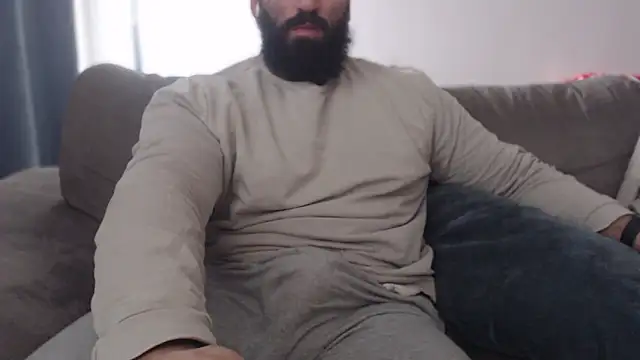 hugemachohandsome online show from December 21, 10:44 am