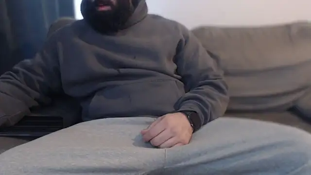 hugemachohandsome online show from January 6, 10:41 am