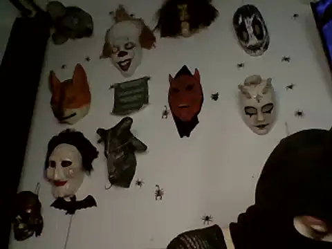 Snapshot of FeticheMacabre chatting on January 30, 2:27 am FeticheMacabre online show from January 30, 2:27 am