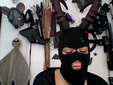 FeticheMacabre online show from April 7, 4:40 pm