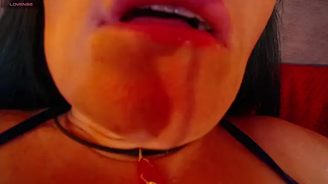 alicia moom online show from January 6, 8:18 am