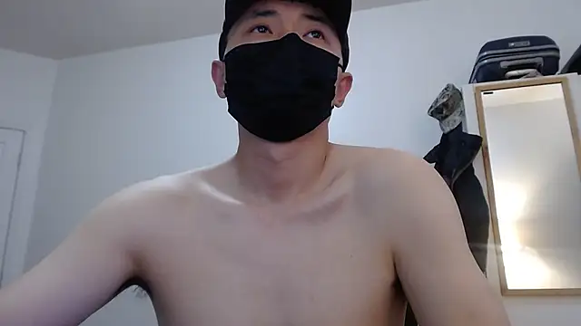 twbobo00715 online show from June 8, 5:24 pm