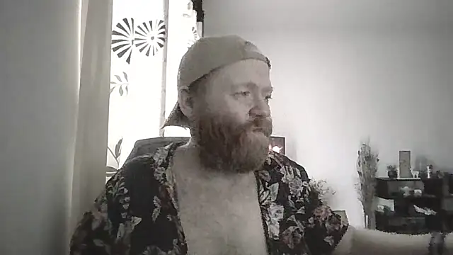 33ENG online show from October 18, 1:12 pm