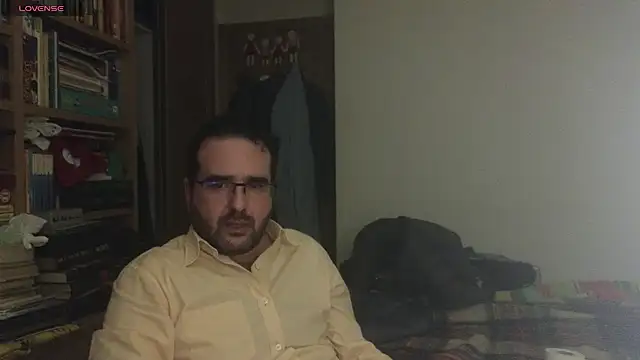 curiosillo83 online show from March 7, 2:45 pm