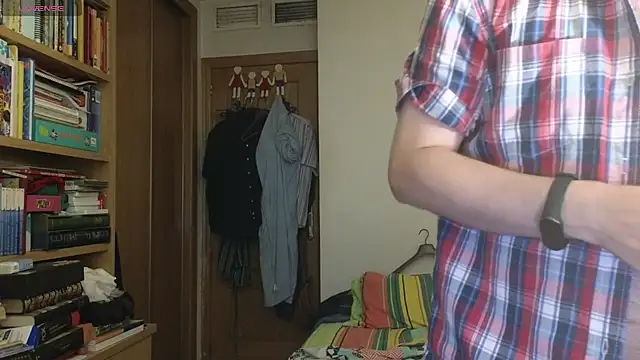 curiosillo83 online show from September 13, 4:29 pm