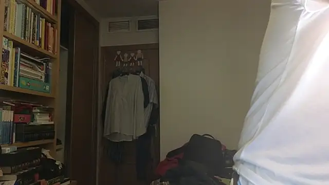 curiosillo83 online show from October 11, 4:05 pm