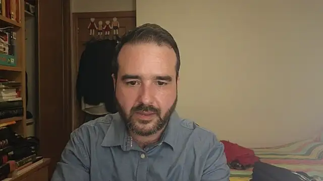 curiosillo83 online show from October 26, 5:52 pm