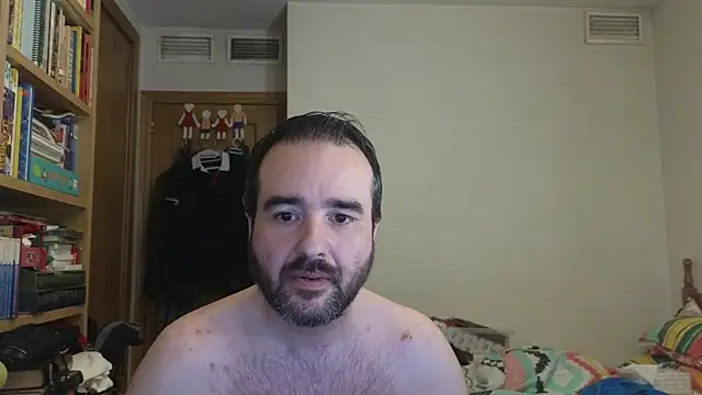Snapshot of curiosillo83 chatting on June 8, 2:17 pm curiosillo83 online show from June 8, 2:17 pm