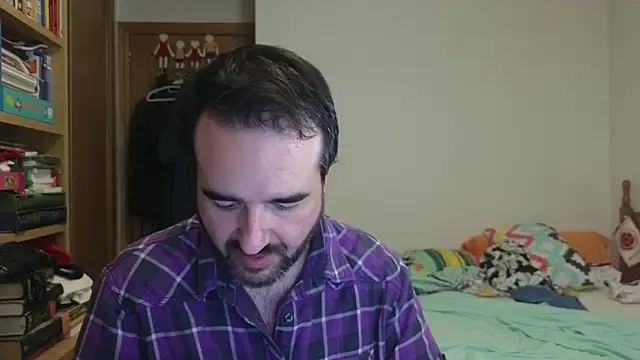 Snapshot of curiosillo83 chatting on July 2, 3:29 pm curiosillo83 online show from July 2, 3:29 pm