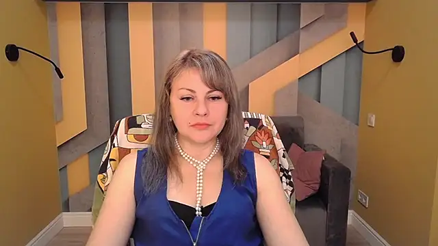 Snapshot of Candy_Long chatting on October 6, 5:27 am Candy Long online show from October 6, 5:27 am