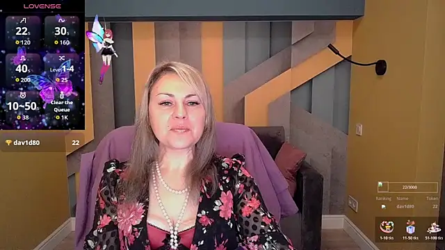 Snapshot of Candy_Long chatting on November 17, 6:41 am Candy Long online show from November 17, 6:41 am