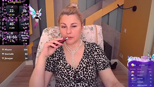 Candy Long online show from May 22, 6:53 am