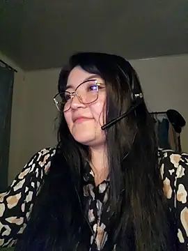 Sakura 0505 online show from March 21, 11:30 pm