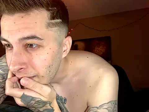 Bwcjoshbanks online show from December 20, 10:50 pm