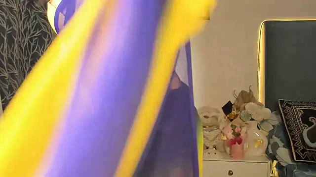 Divyani online show from April 10, 6:01 pm