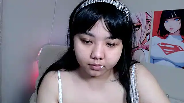Snapshot of Moertomlly chatting on February 3, 3:20 am Moertomlly online show from February 3, 3:20 am