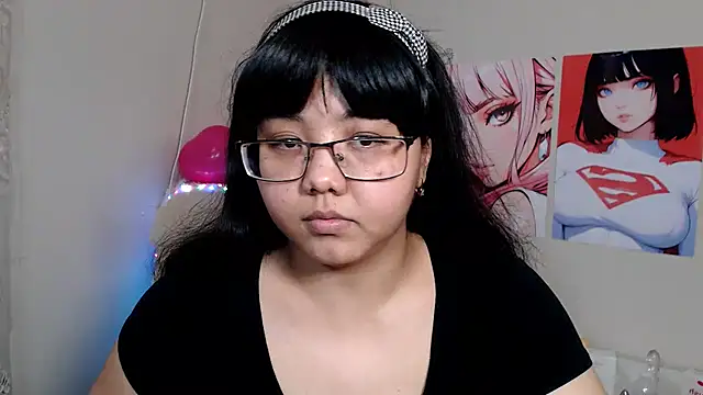Snapshot of Moertomlly chatting on February 28, 9:47 am Moertomlly online show from February 28, 9:47 am