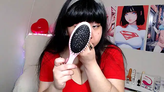 Snapshot of Moertomlly chatting on March 13, 3:11 am Moertomlly online show from March 13, 3:11 am