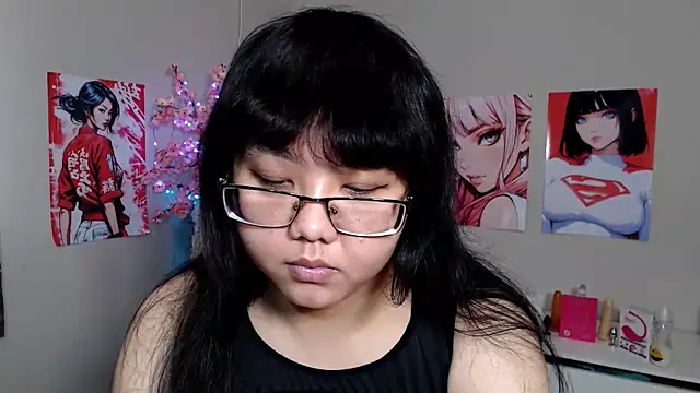 Snapshot of Moertomlly chatting on September 15, 4:12 am Moertomlly online show from September 15, 4:12 am