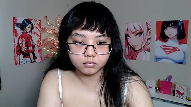 Snapshot of Moertomlly chatting on September 19, 4:25 am Moertomlly online show from September 19, 4:25 am