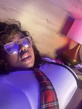  nickypurple  online show from March 5, 6:12 pm