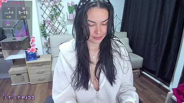 Lunlunera online show from February 7, 6:56 am