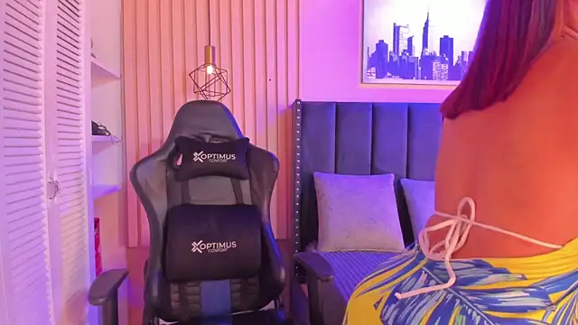 ashlye miller  online show from February 11, 3:29 am