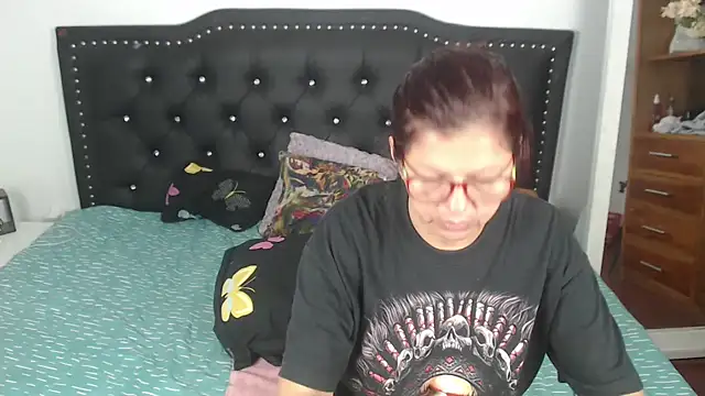 jellyfishhot online show from February 11, 11:10 am