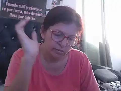 jellyfishhot online show from February 17, 4:48 pm